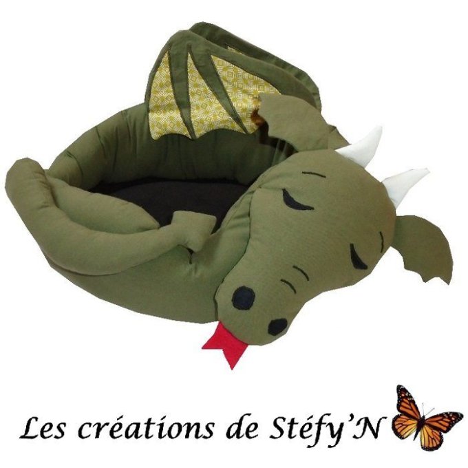 Couffin DRAGON ENDORMI